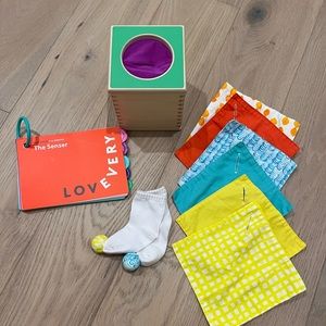 Lovevery | Part of Senser Kit (Gently Used)